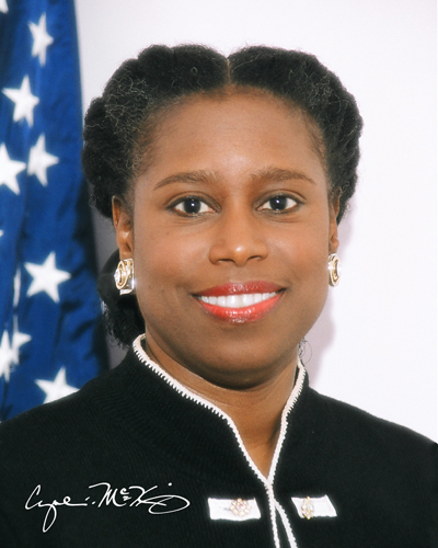 cynthia-mckinney-2004 Cynthia McKinney elected to US Congress in 2004